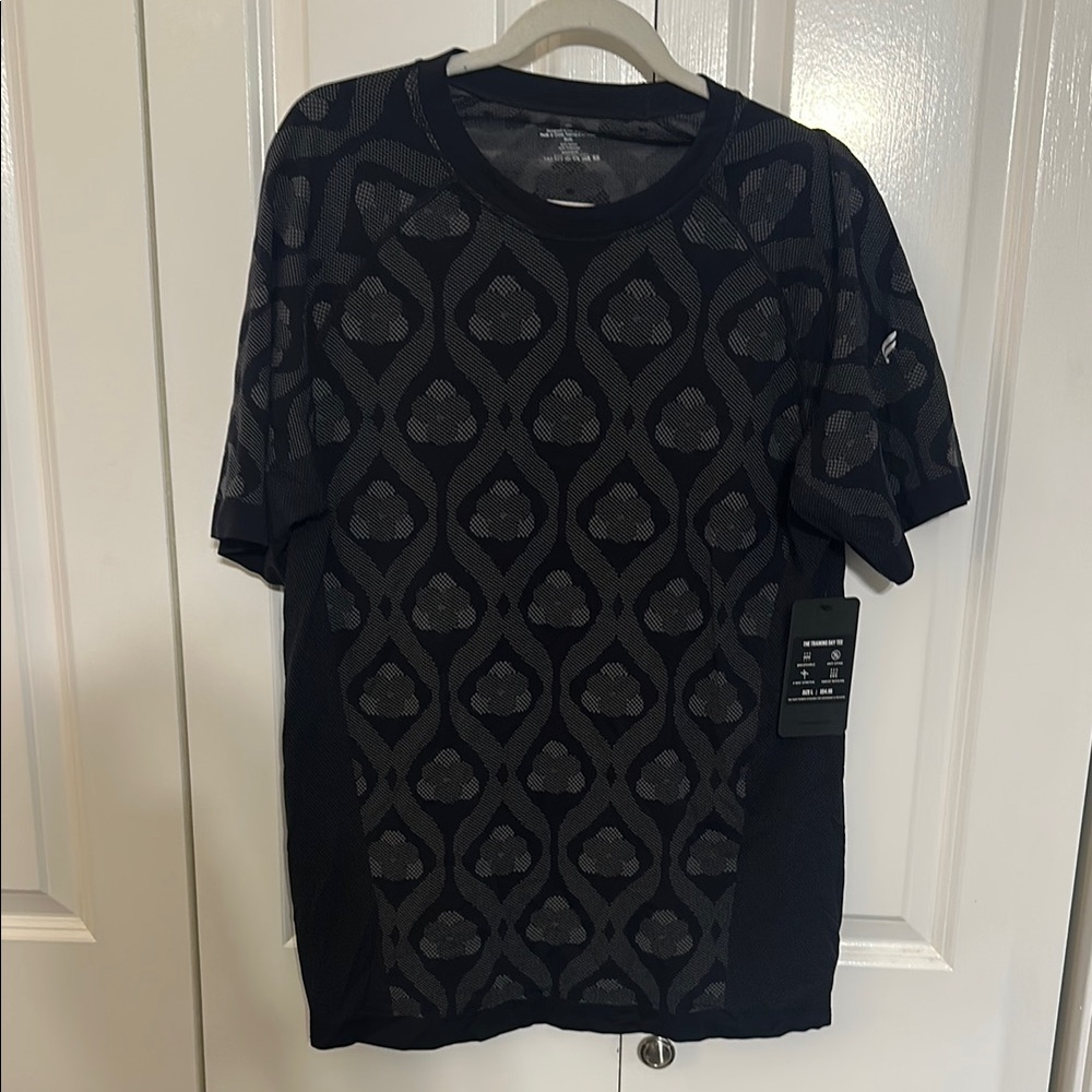Fabletics Black “The Training Day Tee” Short Sleeve Tee with Subtle Pattern